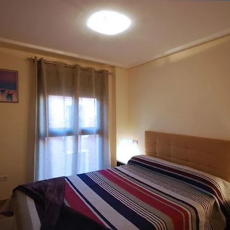 Apartment Atico De Jardines