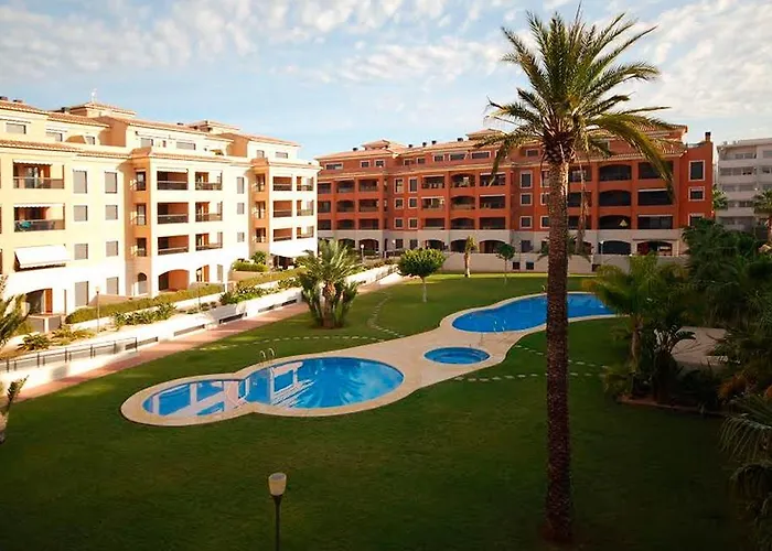 Atico De Jardines
