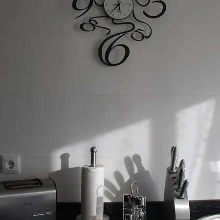 Atico De Jardines شقة *